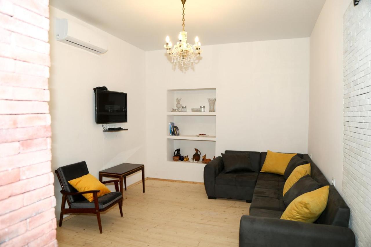 Panchitos Apartment Tbilisi Luaran gambar